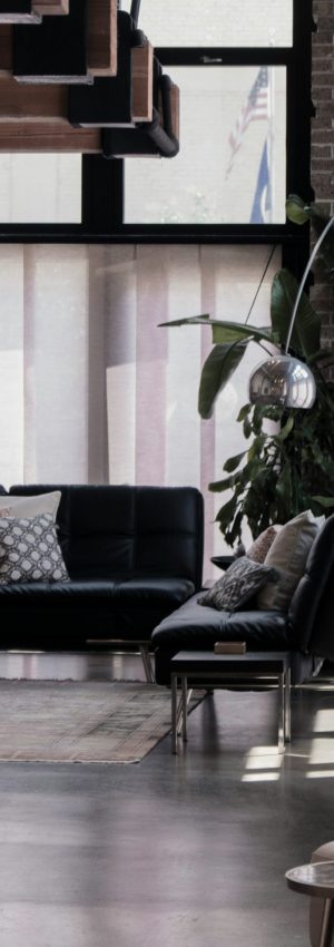 aaron-huber-oMOx_wV6mLQ-unsplash