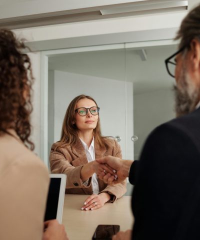 pexels-edmond-dantes-4345104