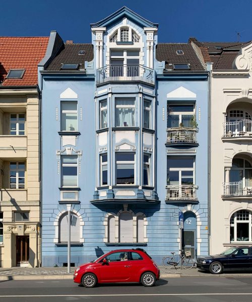 pexels-olga-helmel-1619670895-27979843